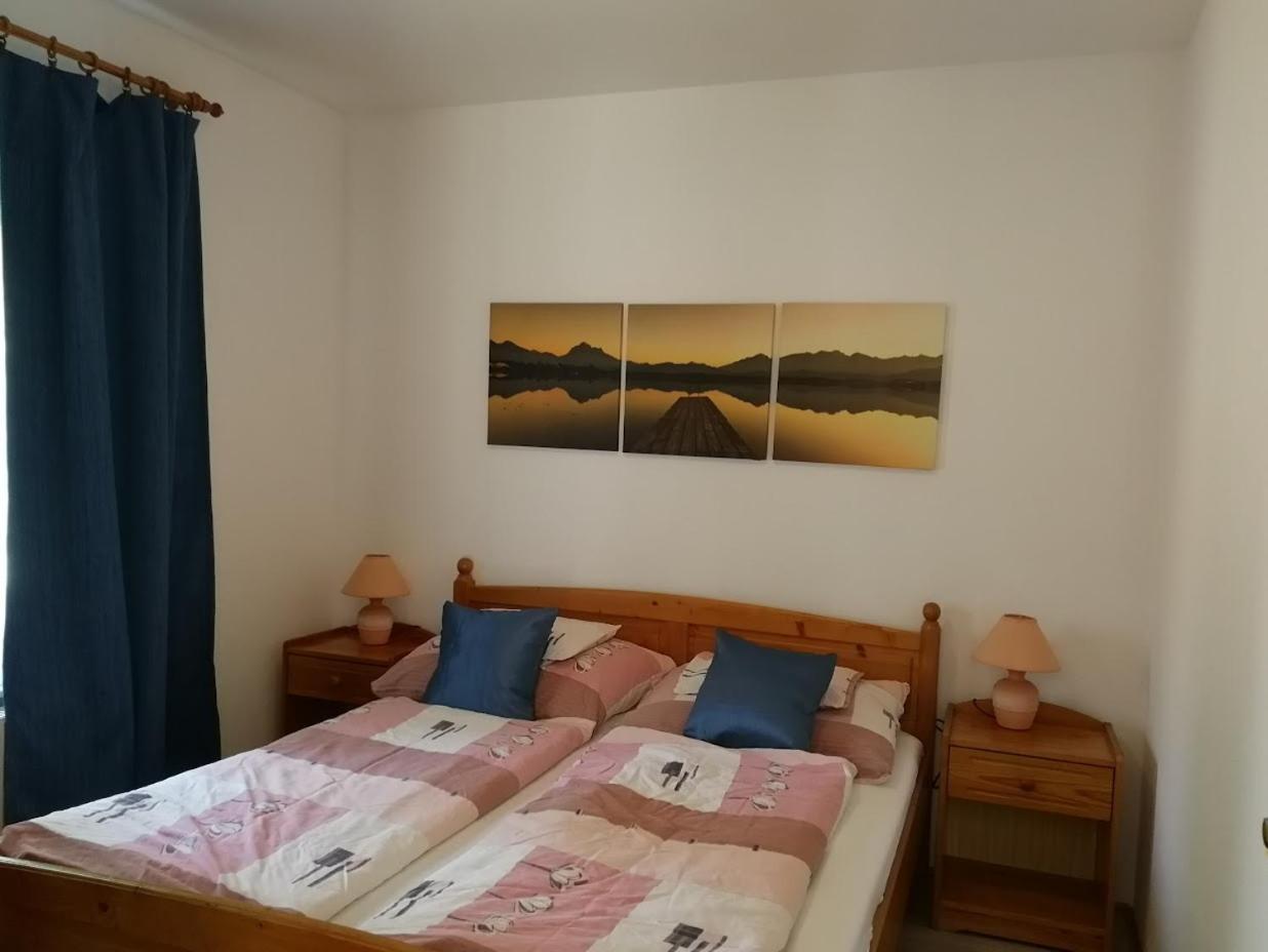 Apartment Feszek Apartmanhaz Vonyarcvashegy