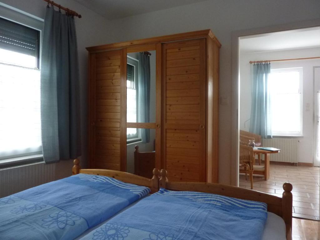 Feszek Apartmanhaz * Vonyarcvashegy